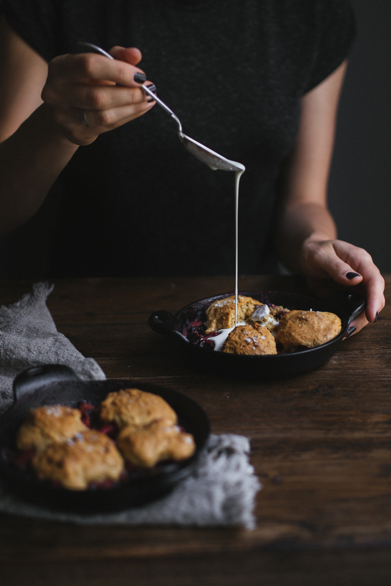 Cobbler with strawberries and raspberries by Tanya Balyanitsa (more on Honeytanie.com)