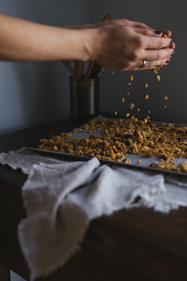 Nutty Basic Granola. Recipe and photograpy by Tanya Balyanitsa (more on Honeytanie.com)