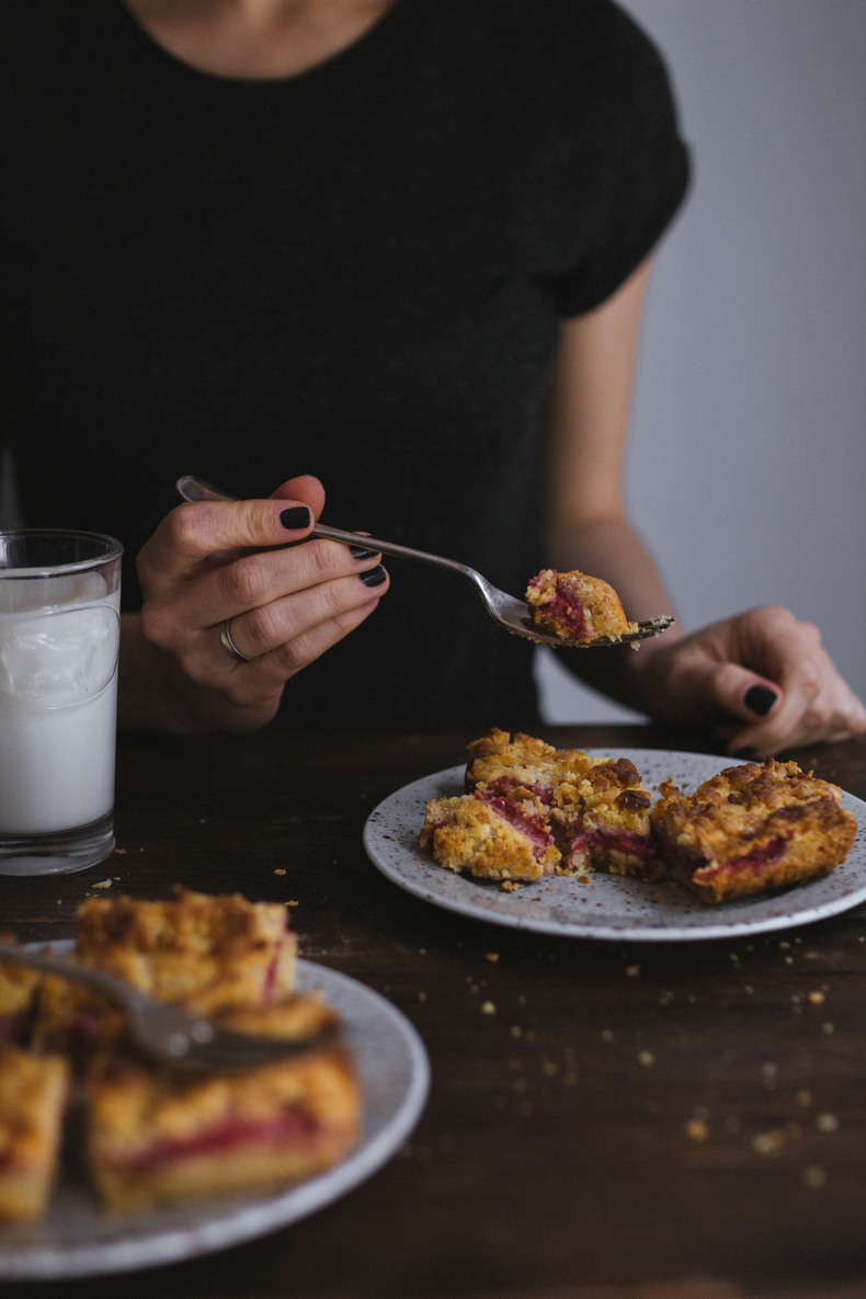 Strawberry_Bars