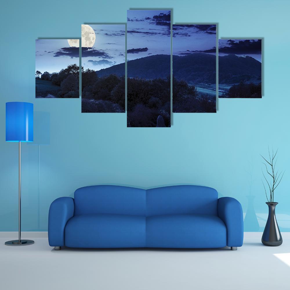 Green Meadow Near Forest Mountain - Nature 5 Panel Canvas Art Wall Decor Green Meadow Near Forest Mountain - Nature 5 Panel Canvas Art Wall Decor