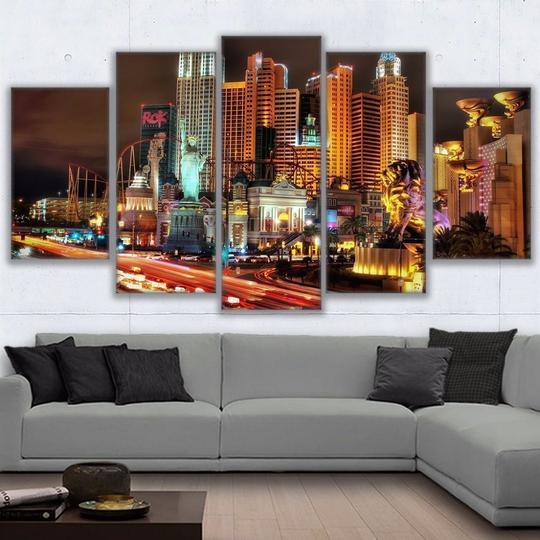 Las Vegas Strip New York New York Casino - Nature Canvas Print Wall Art Las Vegas Strip New York New York Casino - Nature Canvas Print Wall Art