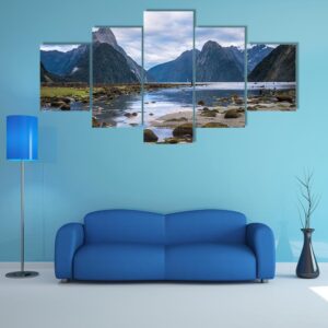 Milford Sound In New Zealand - Nature 5 Panel Canvas Art Wall Decor