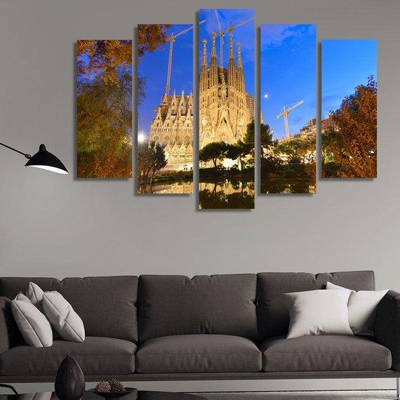 Sagrada Familia In Barcelona - Nature 5 Panel Canvas Art Wall Decor Sagrada Familia In Barcelona - Nature 5 Panel Canvas Art Wall Decor