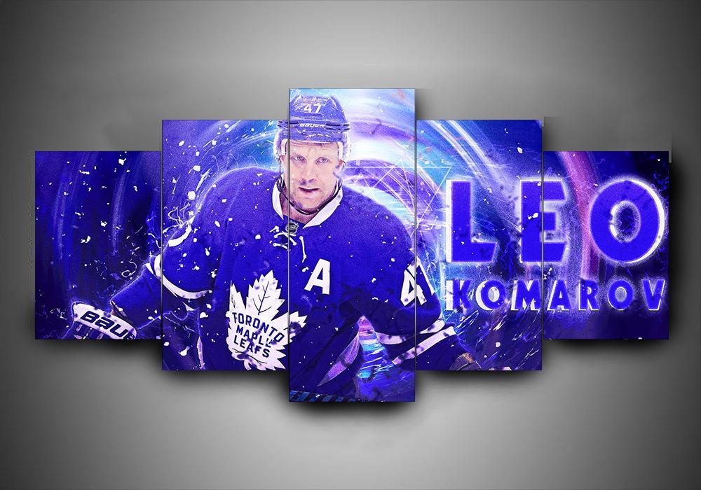 Toronto Maple Leafs - Leo Komarov - Sport 5 Panel Canvas Art Wall Decor Toronto Maple Leafs - Leo Komarov - Sport 5 Panel Canvas Art Wall Decor