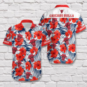 Tropical Chicago Bulls Short Sleeve Hawaiian Shirt