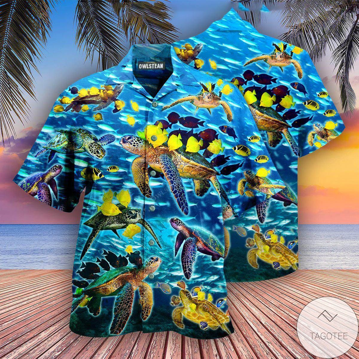Turtle Go With The Flow Turtles And Fish Hawaiian Shirt Turtle Go With The Flow Turtles And Fish Hawaiian Shirt
