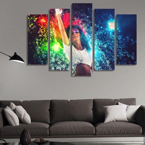 Young Woman Dancing - Famous Person 5 Panel Canvas Art Wall Decor Young Woman Dancing - Famous Person 5 Panel Canvas Art Wall Decor
